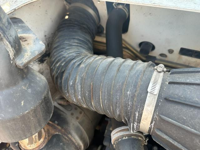 2016 Bobcat S650 Equip Air Transfer Tube: P/N 7253479