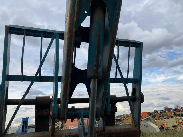 1999 Gradall 534D-6 Hydraulic Cylinder: P/N 9108-3513