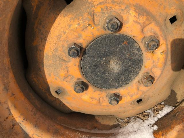 1980 Case 1830 Left Equip Axle Assembly: P/N D59095