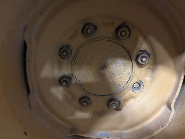 1992 Case 1845C Equip Axle Assembly: P/N D67818
