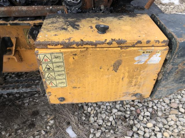 2020 Hyundai HL940XT Equip Battery Box