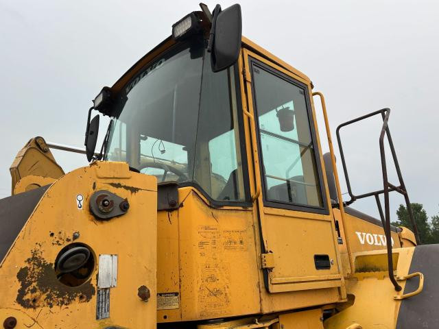 2006 Volvo L120E Cab Assembly: P/N VOE 33357