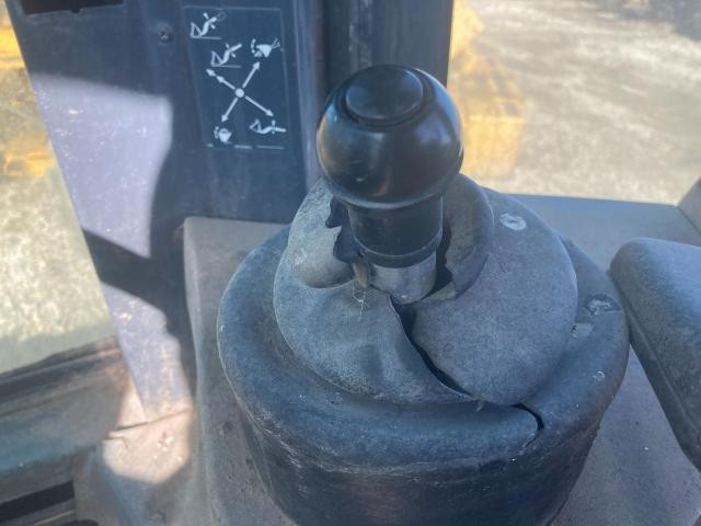 1997 Case 621B Right Controls