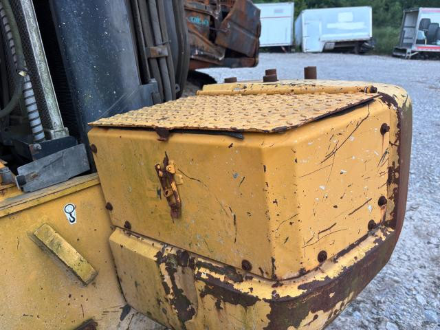 2006 Volvo L120E Left Equip Battery Box