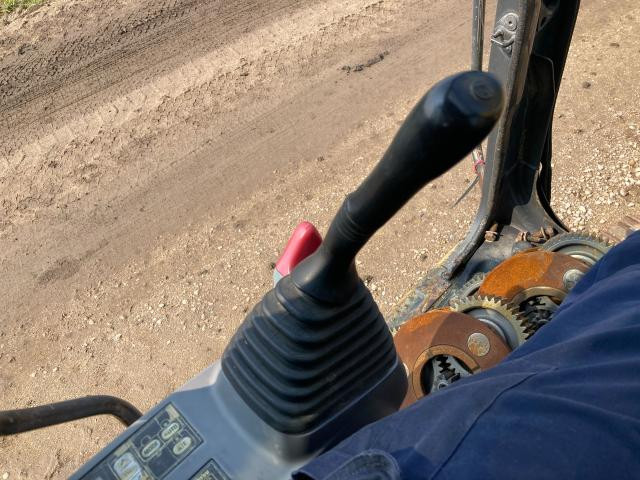 2004 Komatsu PC160LC-7 Controls: P/N 702-16-71410