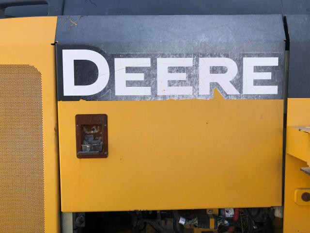 2015 John Deere 544K Right Door Assembly: P/N AT442768