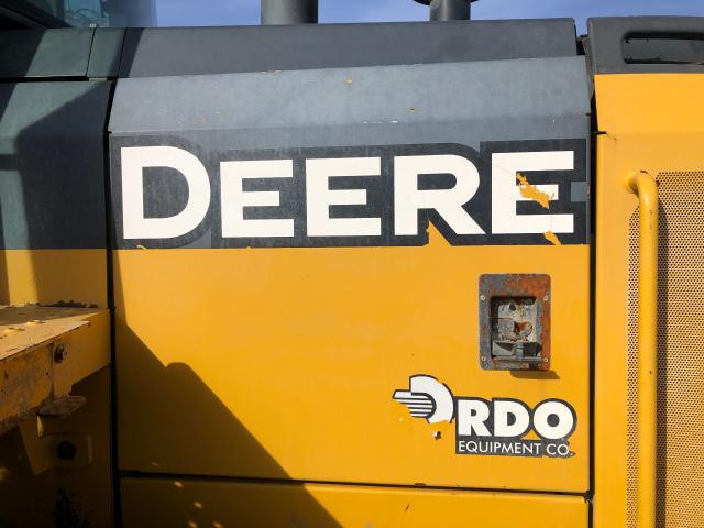 2015 John Deere 544K Left Door Assembly: P/N AT442767