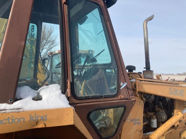 1984 Case 580E Right Door Assembly: P/N F96828