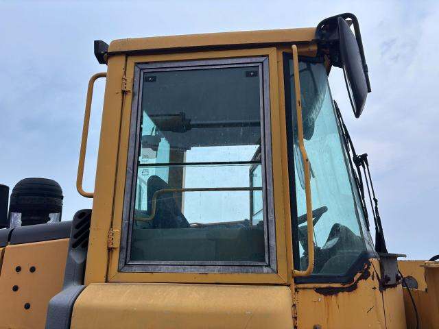 2006 Volvo L120E Right Door Assembly: P/N VOE 11104451