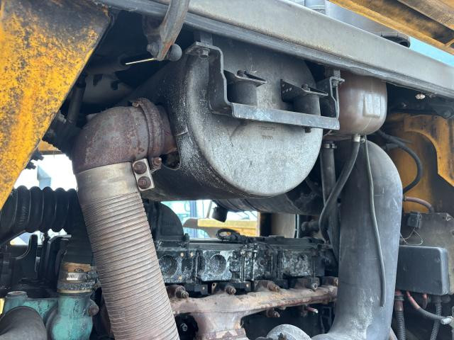 2006 Volvo L120E Exhaust: P/N VOE11110269