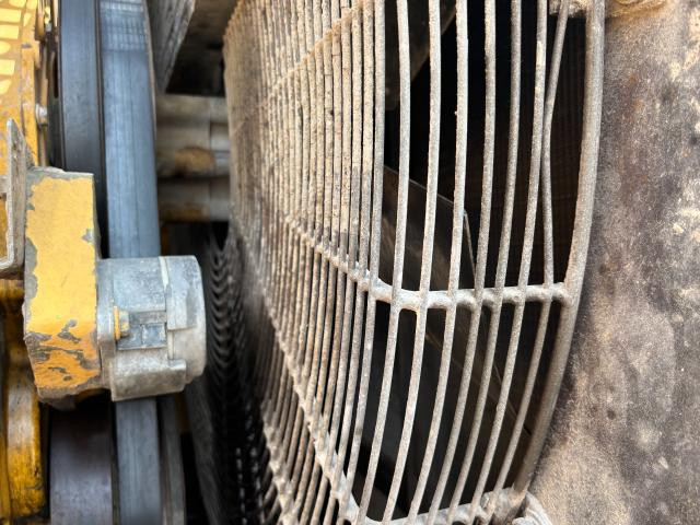 1997 John Deere 744H Fan Blade: P/N AT170438