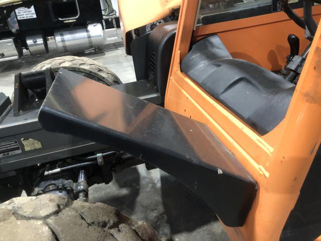 2012 Jlg G9-43A Left Fender