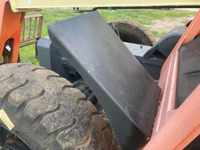 2004 Jlg G9-43A Left Fender: P/N 91401487