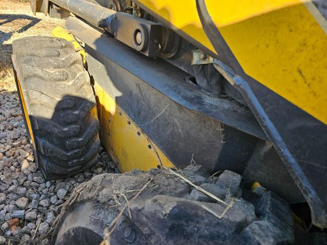 2006 New Holland L180 Right Fender: P/N 87440215