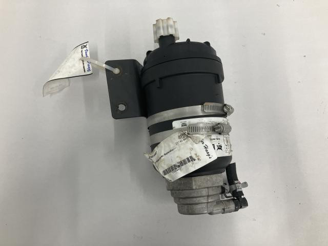 2016 Bobcat S510 Filter / Water Seperator