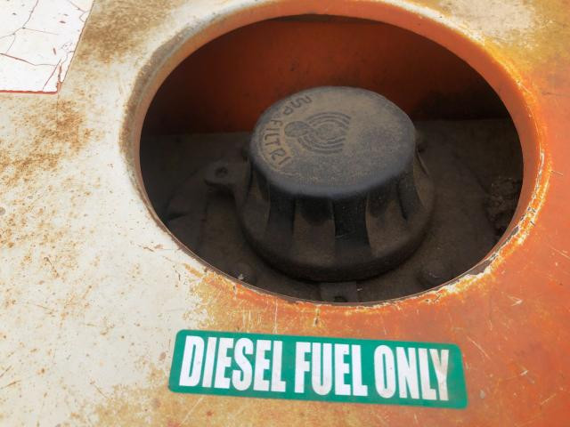 2002 Skytrak 10054 Right Fuel Tank: P/N 7150610