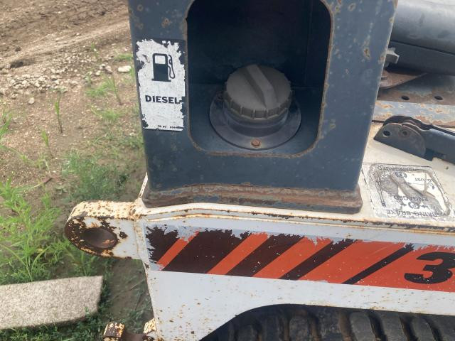 1990 Bobcat 3023 Fuel Tank