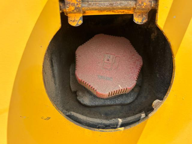 1997 John Deere 744H Fuel Tank: P/N T156048