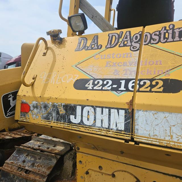 1995 John Deere 750C Fuel Tank: P/N AT167789