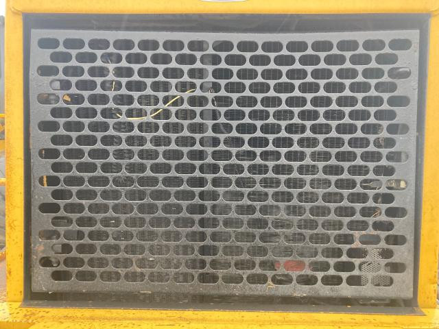 1993 John Deere 544G Grille: P/N AT175946