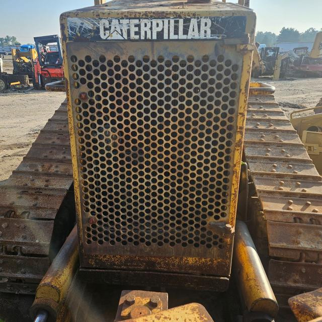 1995 Cat D4H Grille: P/N 9U-9511