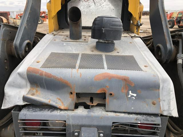 2019 John Deere 332G Hood: P/N AT450581