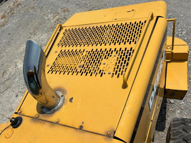 1997 John Deere 744H Hood: P/N AT219888