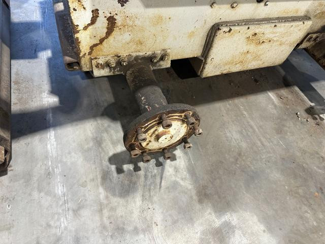 1990 Bobcat 743 Axle Shaft: P/N 6563251
