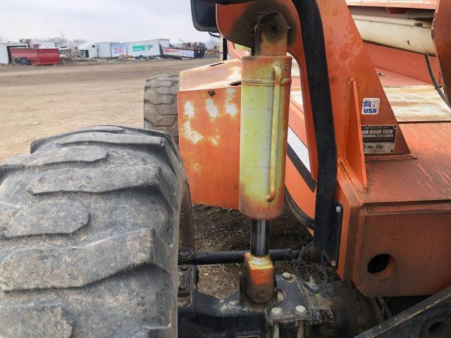 2002 Skytrak 10054 Right Hydraulic Cylinder: P/N 2717216