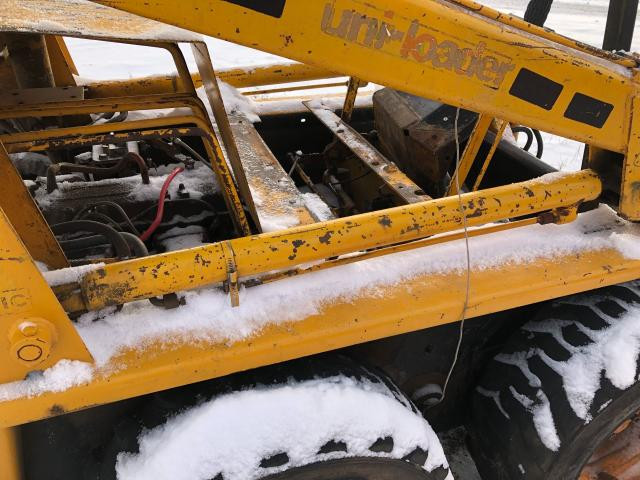 1980 Case 1830 Right Hydraulic Cylinder: P/N G34864