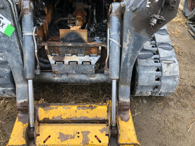 2015 John Deere 323E Left Hydraulic Cylinder: P/N AHC13934