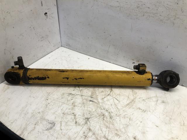 2015 John Deere 544K Right Hydraulic Cylinder: P/N AH227102