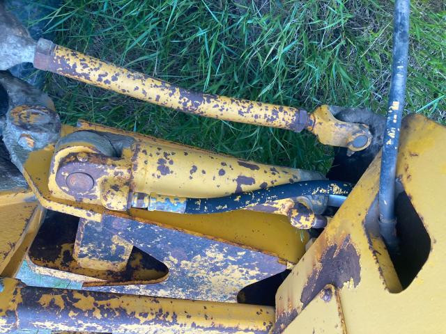 1975 John Deere 670 Hydraulic Cylinder: P/N AT41042