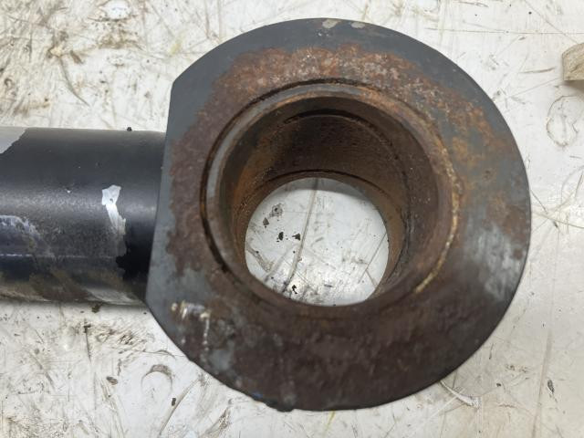 2004 Jlg G9-43A Hydraulic Cylinder: P/N 91513038