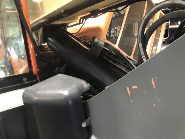 2012 Jlg G9-43A Hydraulic Cylinder: P/N 1001108380