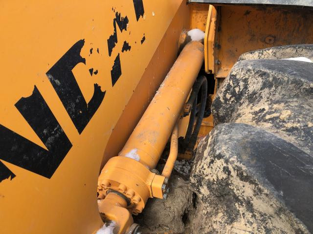 2020 Hyundai HL940XT Left Hydraulic Cylinder: P/N 31WB-20011