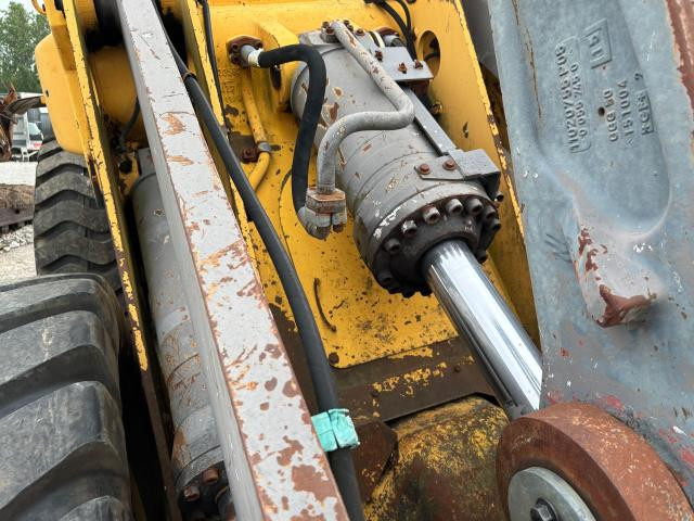 2006 Volvo L120E Hydraulic Cylinder: P/N VOE11107856