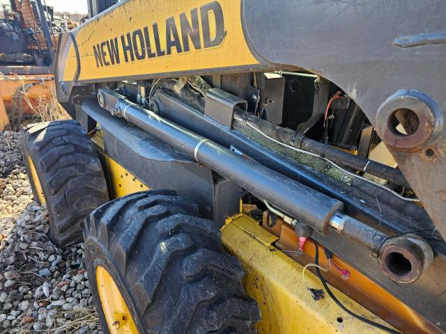 2006 New Holland L180 Left Hydraulic Cylinder: P/N 87038980