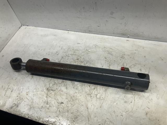 2001 New Holland LS180 Left Hydraulic Cylinder: P/N 86590829