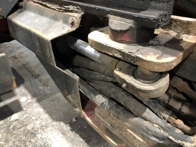 2005 Moffett M55.4 Left Hydraulic Cylinder: P/N 087.100.0019