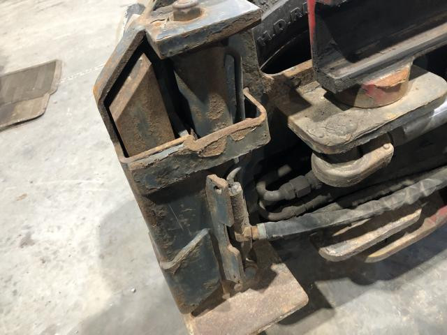 2005 Moffett M55.4 Right Hydraulic Cylinder: P/N 087.104.0000