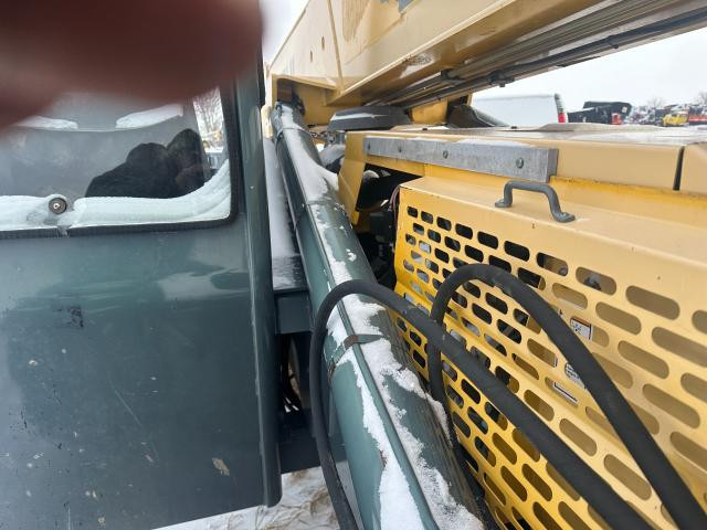 2008 Gehl RS6-42 Left Hydraulic Cylinder: P/N L66821