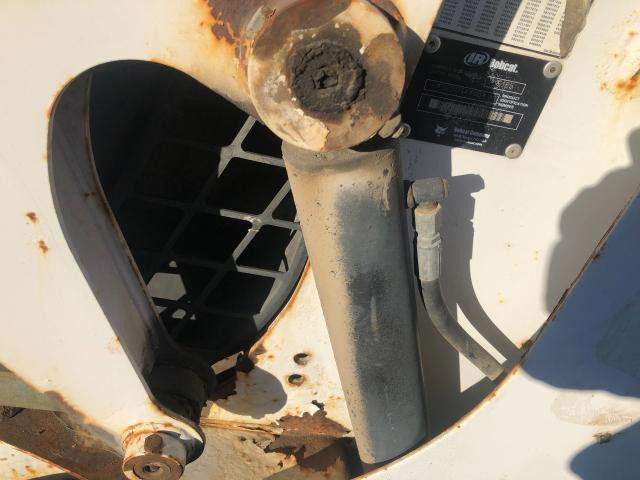 2006 Bobcat S185 Left Hydraulic Cylinder: P/N 7117667