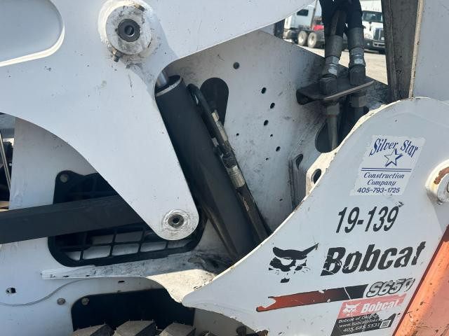 2016 Bobcat S650 Left Hydraulic Cylinder: P/N 7232657