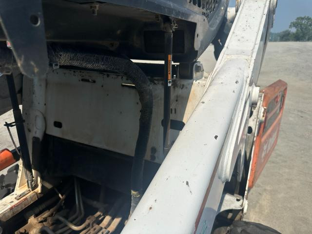 2016 Bobcat S630 Shock Absorber: P/N 7167437