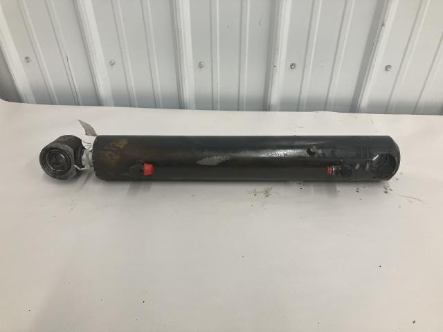 2018 Bobcat S770 Left Hydraulic Cylinder: P/N 7367893