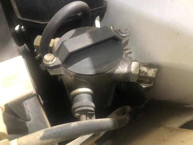 2016 Bobcat S510 Equip Hydraulic Filter: P/N 7024036