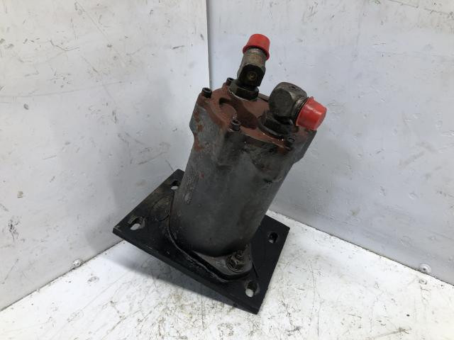 1980 Case 1830 Left Hydraulic Motor: P/N D60104