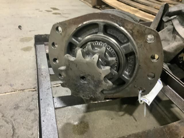 2006 New Holland L180 Left Hydraulic Motor: P/N 48033382