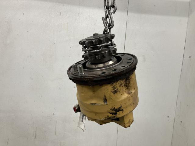 2016 Kubota SSV65 Right Hydraulic Motor: P/N V1311-61520